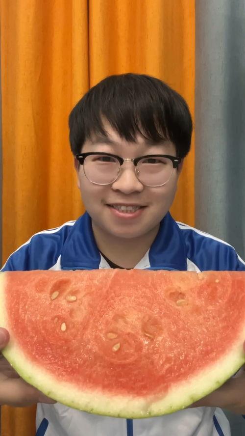 沉浸式吃瓜格式